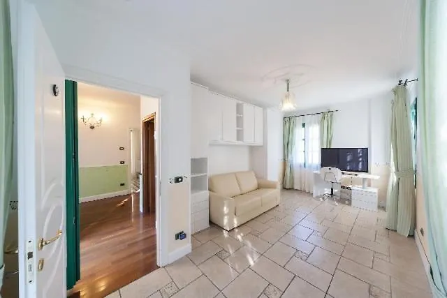 Agriturismo Le Meridiane Borgomaro 0*,  Italy