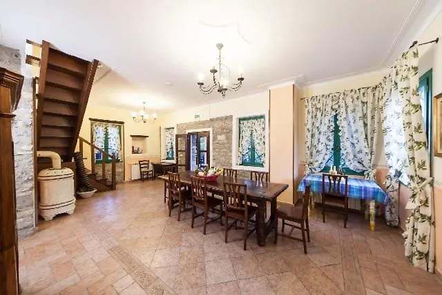 Villa Agriturismo Le Meridiane Borgomaro Italy