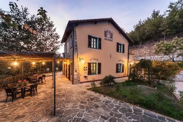 Agriturismo Le Meridiane Borgomaro 0*,