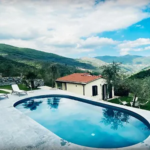 Casa vacanze Gli Ulivi, Borgomaro